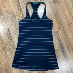 Lululemon cool Racerback - Sz 6